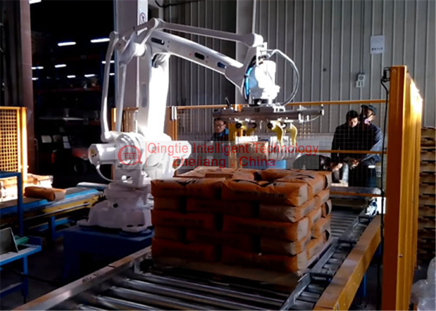Buy cheap High Strength Automatic Stacking Machine , Fast Packing Robotic Bag Palletizer product