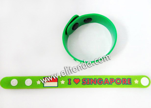 Buy cheap New Manufacturers Selling Custom Silicone Wrist Band , Cheap Debossed Color Fill in Silicone Wristband with Your Logo product