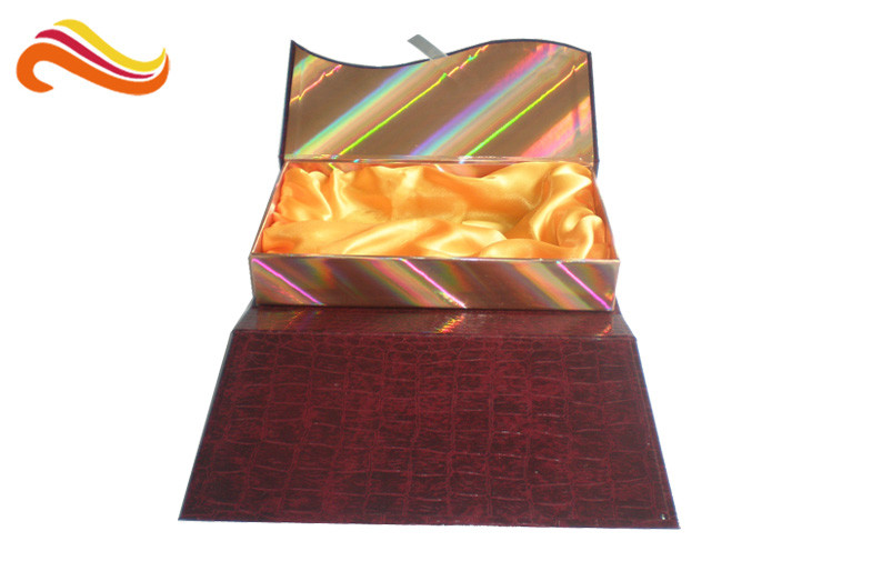 Buy cheap Luxury Rigid Gift Boxes With Insert Magnet Gift Boxes product