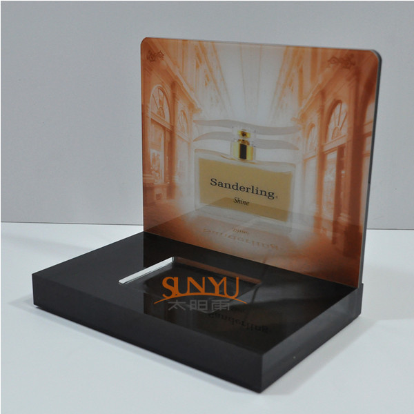 Laser Cutting Craft Cosmetic Display Rack Respectively Perfume Show