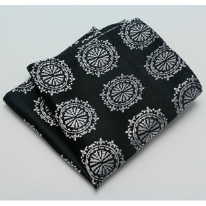 Buy cheap Black patterned Woven Pocket Squares , Men Suit Pocket Square for spring product