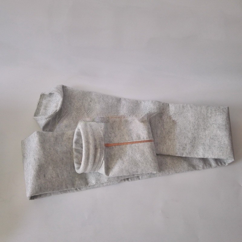 Buy cheap Calendering Anti Static 550gsm Polyester Filter Bag For Industry product