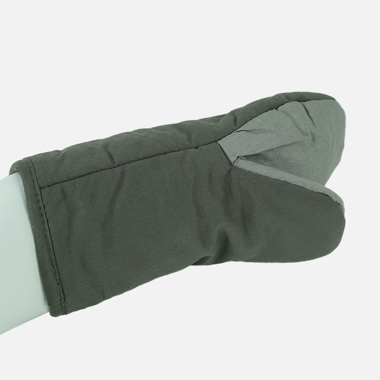 Buy cheap Heat Resistant Potholder Short Cotton Kitchen Gloves Clips Textiles Mini Oven from wholesalers