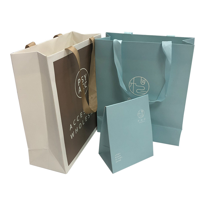 Buy cheap Elegant Personalized Paper Gift Bags , Colored Paper Gift Bags With Handles product