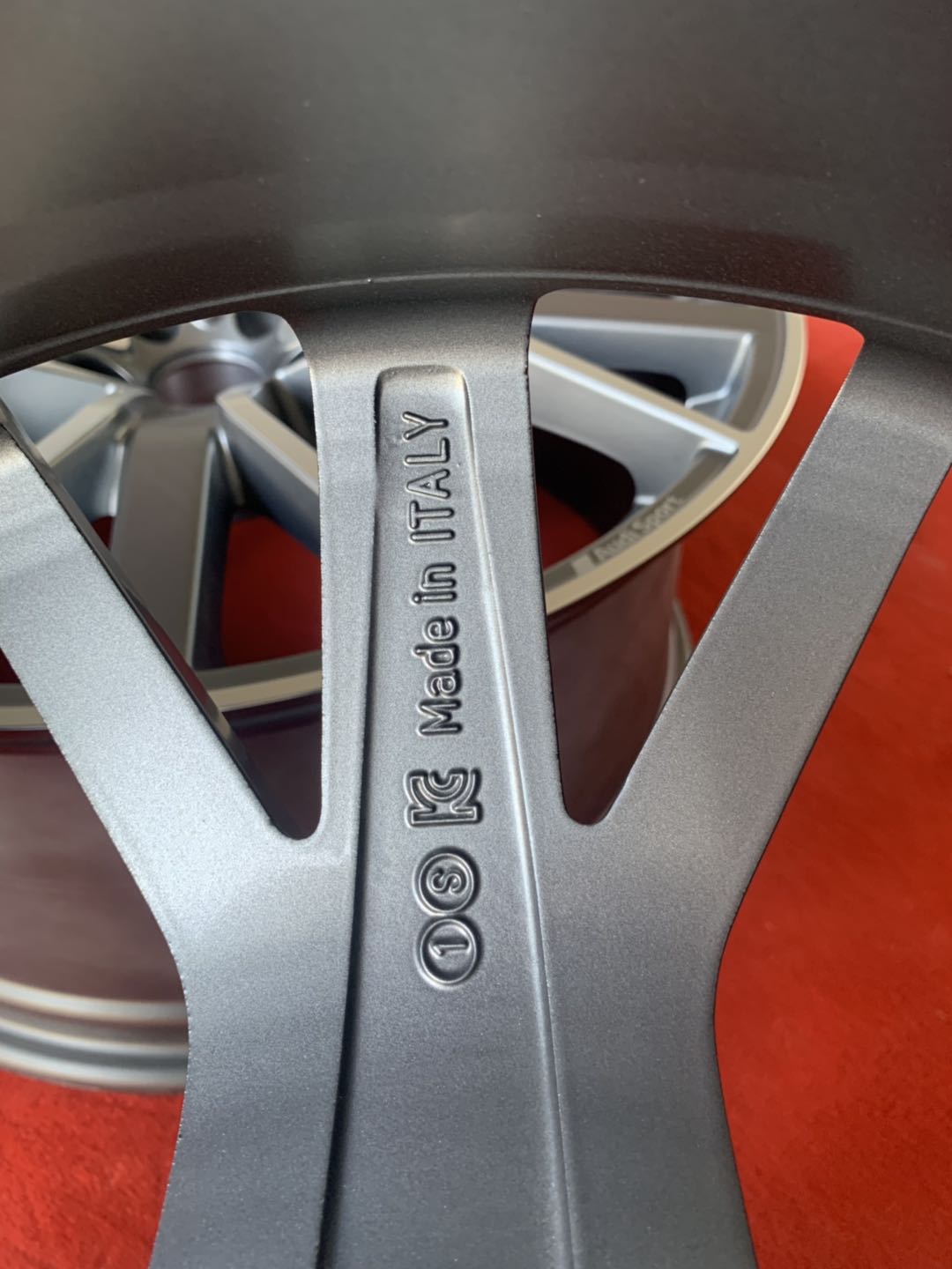 Grey 5 Double Spoke ET26 22 Inch Aluminum Rims For Audi Q8 2020