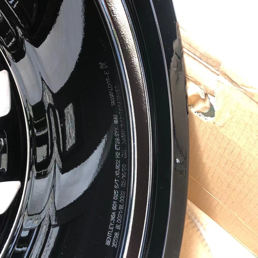 Glossy 22 Inch Rim Multi Spoke Wheel Genuine for Bentley Bentayga