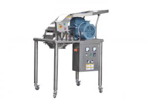 China Small Location Industrial Pulverizer Machine Dry Diced Mushrooms 220-660 V on sale