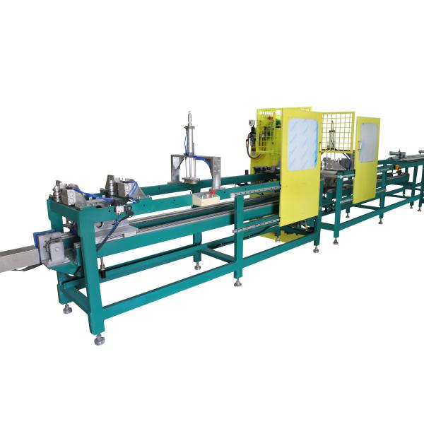 Automatic Spot Welding Machine For Welding BIS Fixing Rail With 16m Automatic Feeder
