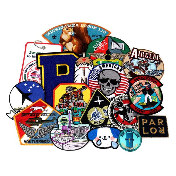 Iron On Embroidered Cloth Patches Customized Shape Chenille Fabric