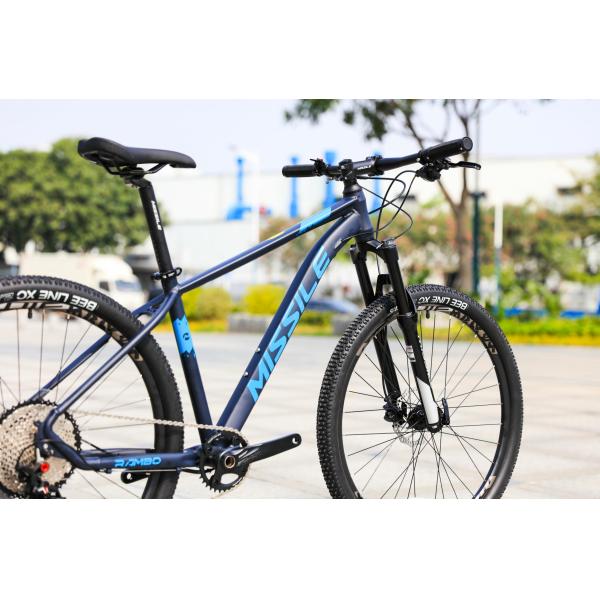 27.5 Inches Mountain Bike with Hydraulic Disc Braking System and Lightweight Design