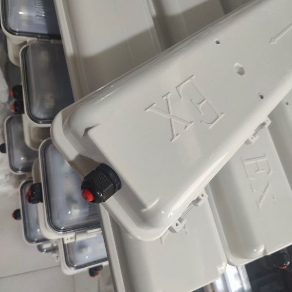 LED Explosion Proof Fluorescent/led Linear Light