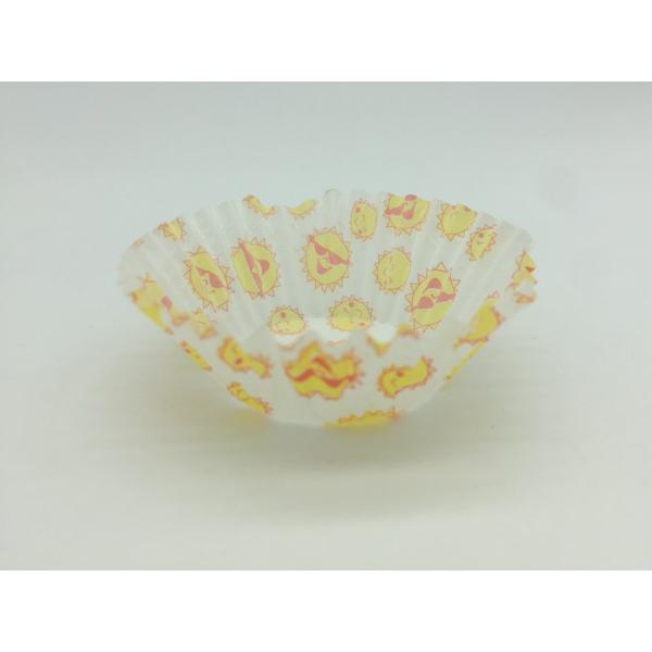 Disposable Yellow Cupcake Wrappers / Holders , Birthday Cupcake Wrappers For Kids