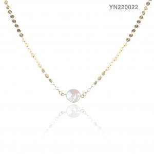 China Stainless Steel Shell Pendant Jewelry White Round Pearl Pendant Necklace on sale