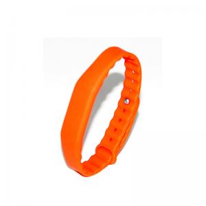 China FM11RF08 RFID Wristband Tag Adjustable RFID Silicon Wristband on sale