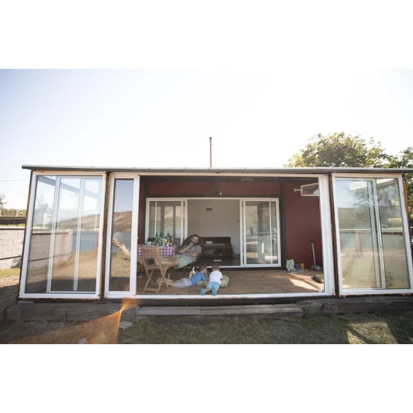 Customized Steel Structure Container House for Office /Mining camp /Workers' accommodation /Canteen /Public toilet or shower /ClinicCharacteristic