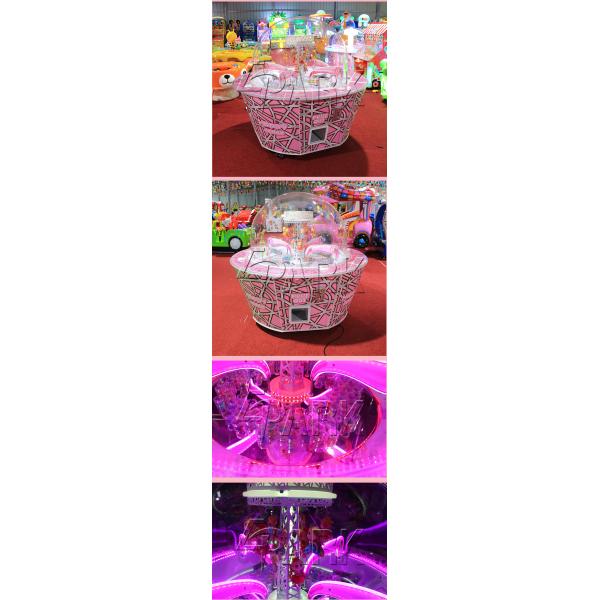 Pushing Gift Prize Out Game Machine / Attract Candy Crane Claw Machine