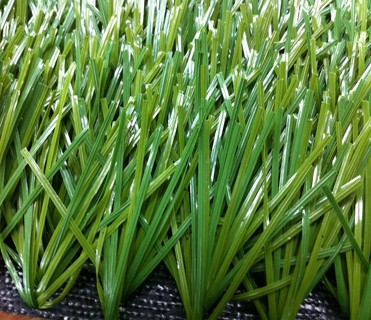6600 Dtex Football Synthetic Grass 10500tufts Every Sqm Density Long Service