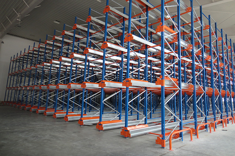 Radio Shuttle Rack FIFO LIFO Dual Mode Pallet Racking System Fire Access Both Ends Loading