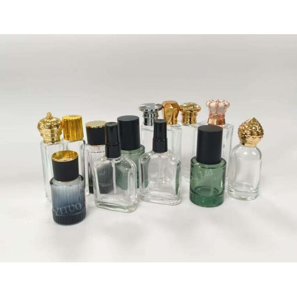 YiTuo Square Perfume Bottle 30ml Wholesale Pink Spray Sealing Type