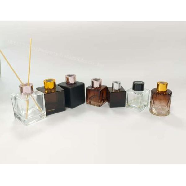 Good Sealing Brown Aromatherapy Glass Jars Bottle Flat Top Cap