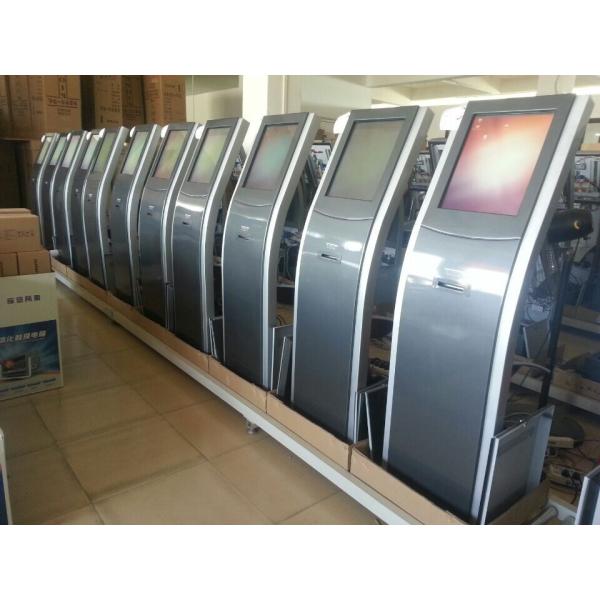 Inbuilt Mini PC 17 Inch Queue Management System For Clinics Hospitals