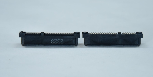 SATA 22p/F SMT Type Au 15u'' Plated Wire to Board Connector