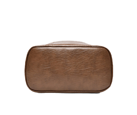 Custom Outdoor Casual Ladies Backpack in PU Leather with Zipper Closure 37*29*6cm