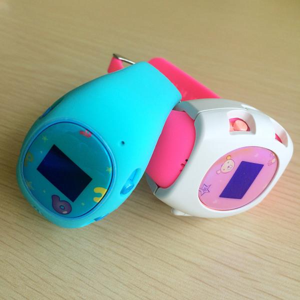 GPS tracker with calling and SOS function SIM card GPS tracker for many countries
