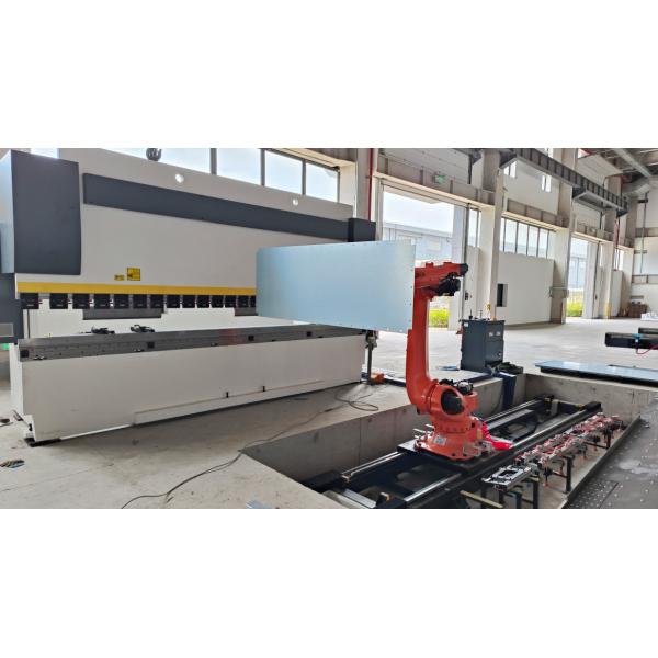 KR 210 R2700 Automated Robot Workstation For Increased Productivity