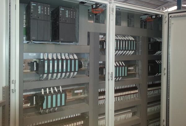 1B30023H01 ASSY , I/O BUS TERMINATOR - INTERNAL GUIDES