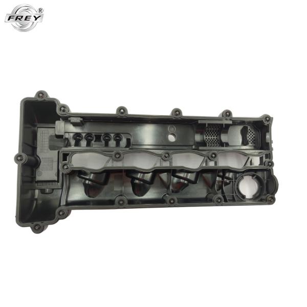 6510100830 Auto Engine Spare Parts Engine Cylinder Head Cover For Mercedes Benz OM651