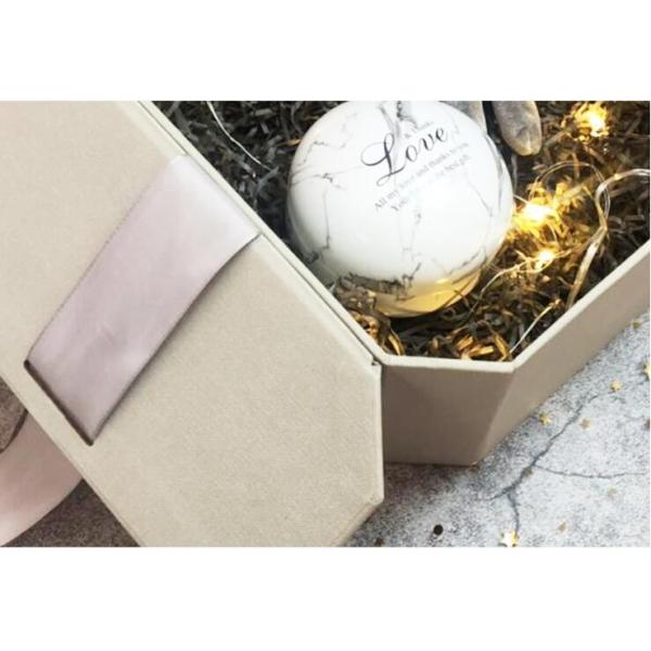 Recyclable Delicate Perfume Gift Paper Packaging Boxes With Portable Paper Bag