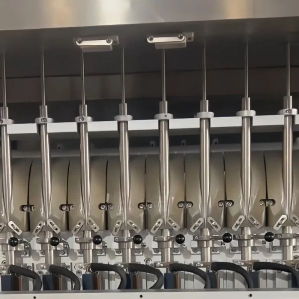 8 Lane Multi Lane Packing Machine Liquid Vertical Form Fill Seal Machine 380V