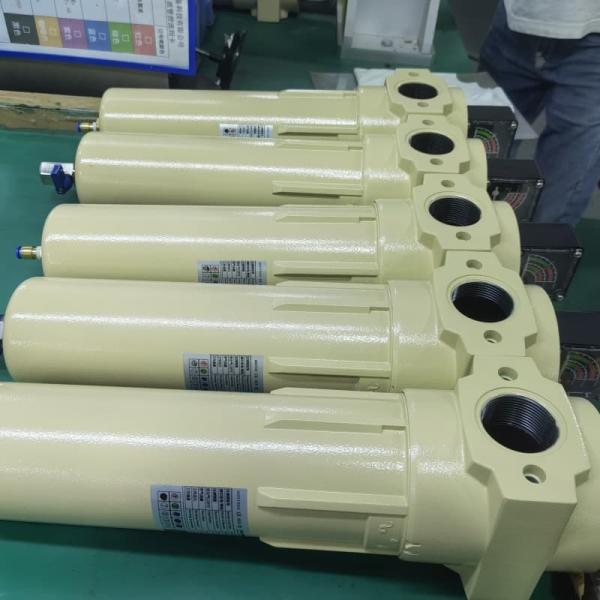 6000-8000 Hours Element Serve Life Compressed Air Filter with Low Pressure Loss of 0.25 Bar