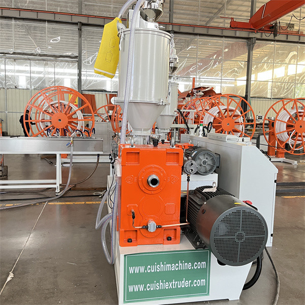 Advanced Plastic Extruder Machine Hdpe Pipe Extrusion Machine / Line Water Tank Making Machine