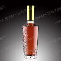 China SGS Screw Sealing 750ML Flint Glass Empty Whiskey Bottles for sale