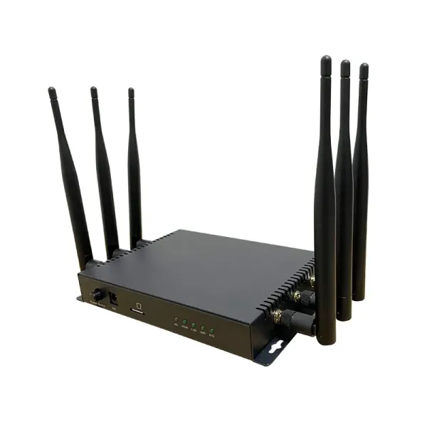 IoT Gateway with Multiple Extend Ports and Support Openwrt Firmware