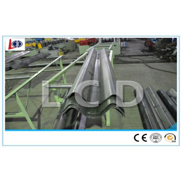 Auto Expressway Guardrail Roll Forming Machine With Hydraulic Punching Custom Color