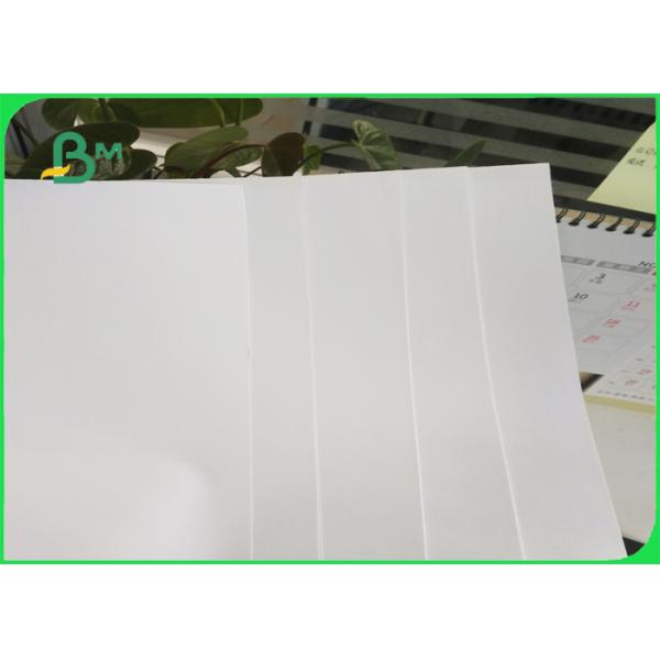 70 * 100cm Woodfree Uncoated Offest Paper , High Whiteness Textbook Bond Paper