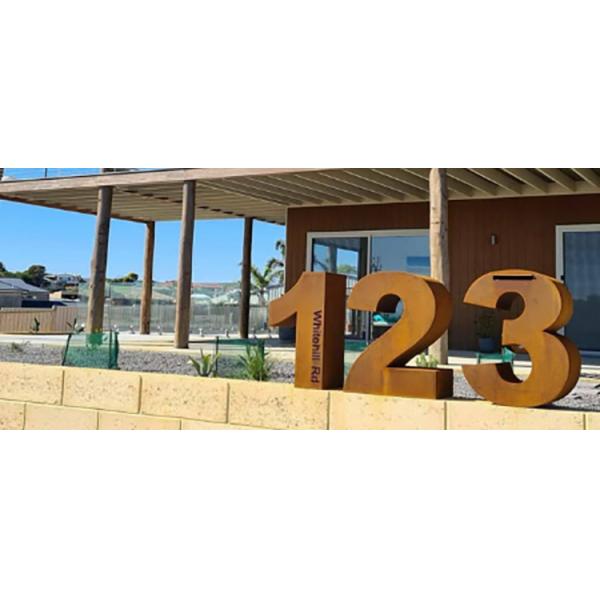 400mm Corten Steel Free Standing Letter Box Outdoor For Postal Service