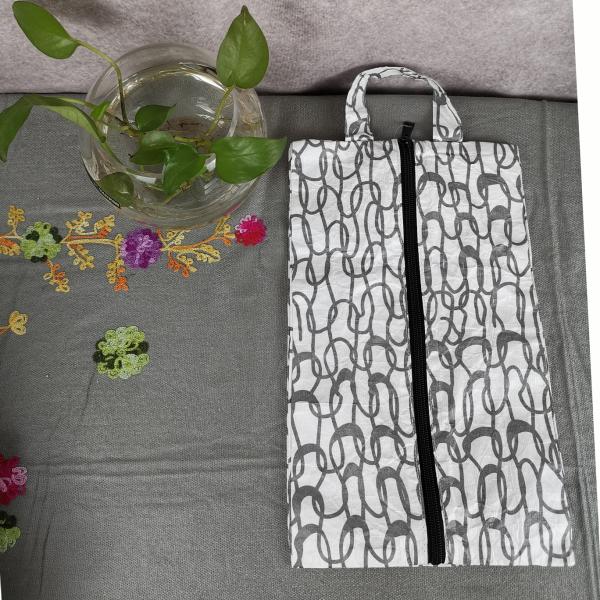 Versatile Custom Gray Storage Bag for Electronic Devices Lightweight and Waterproof
