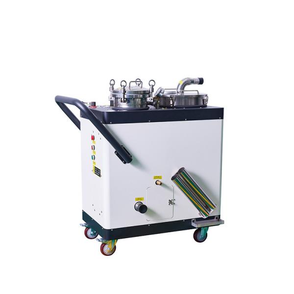 Workshop multifunctional vacuum cleaner, capable of suction in water and on the ground