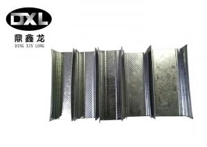 China Good Rigidity Galvanized Metal Studs Studs And Tracks High Load Capacity on sale
