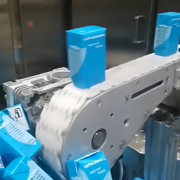 High Speed Aseptic Filling Machine 53kw Milk Carton Filling Machine 380V / 220V