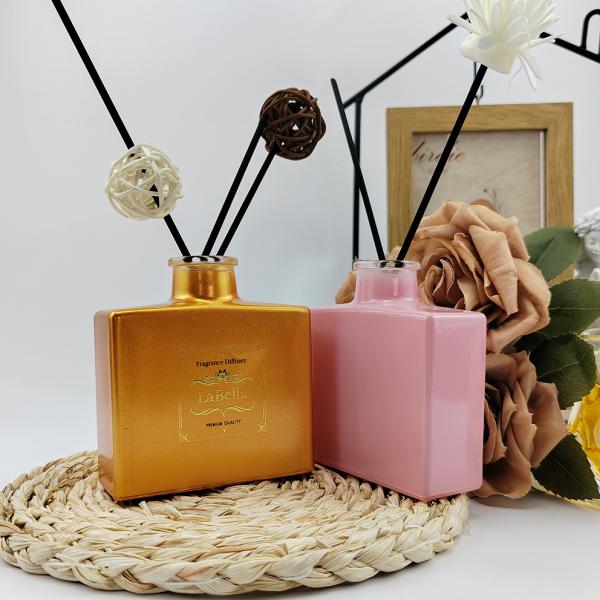 100mL Multi-Color Flat Square Aromatherapy Glass Bottle with Guaranteed and SCREW CAP