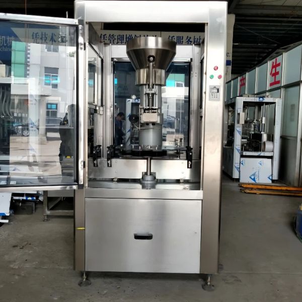 1.5KW Automatic Capping Machine 220V / 380V Automatic Wine Bottle Corker