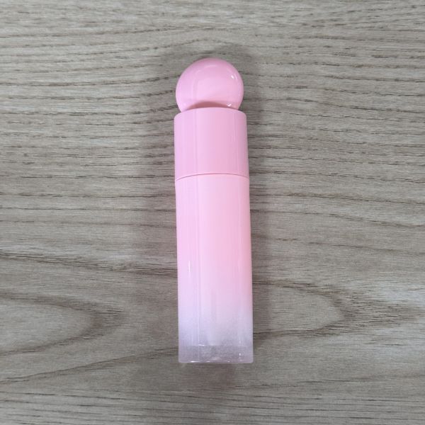 6ml Pink Gradient Heart-Shaped Cap Lip Gloss Tube Packaging Empty Container