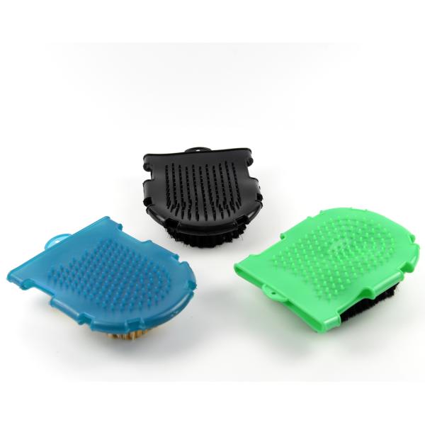 18*13 cm Horse Grooming Brushes , PVC Plastic Horse Hair Brush Special Designed