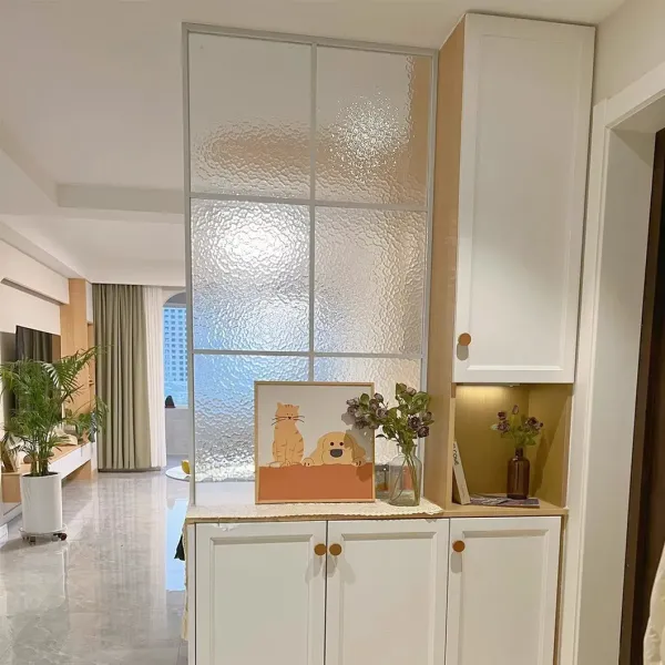 Energy Efficient Low E Coated Corrugated Decorative Glass Panel For Mall Facade Applications
