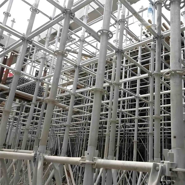 Green Disc Locked Steel Tubular Scaffolding Movable Reusable